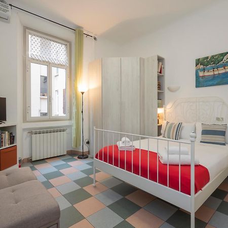 New Apartment In Downtown Close To Duomo Milán Exterior foto