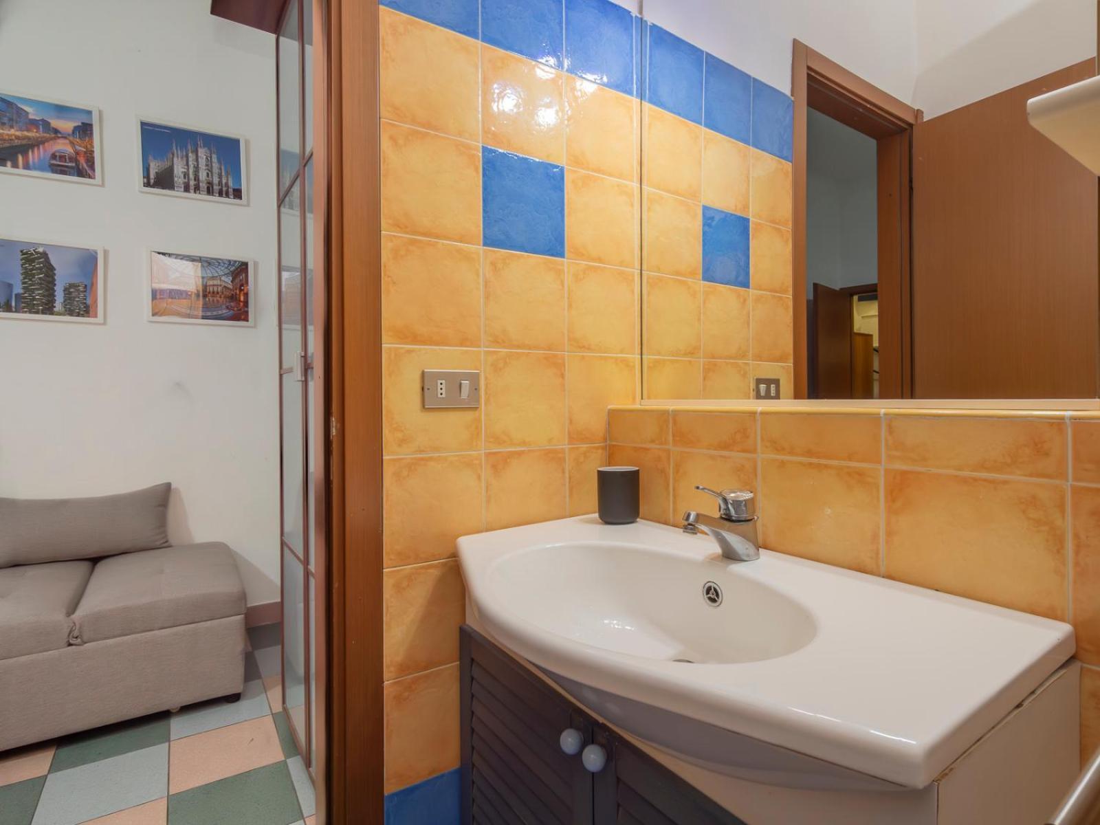 New Apartment In Downtown Close To Duomo Milán Exterior foto